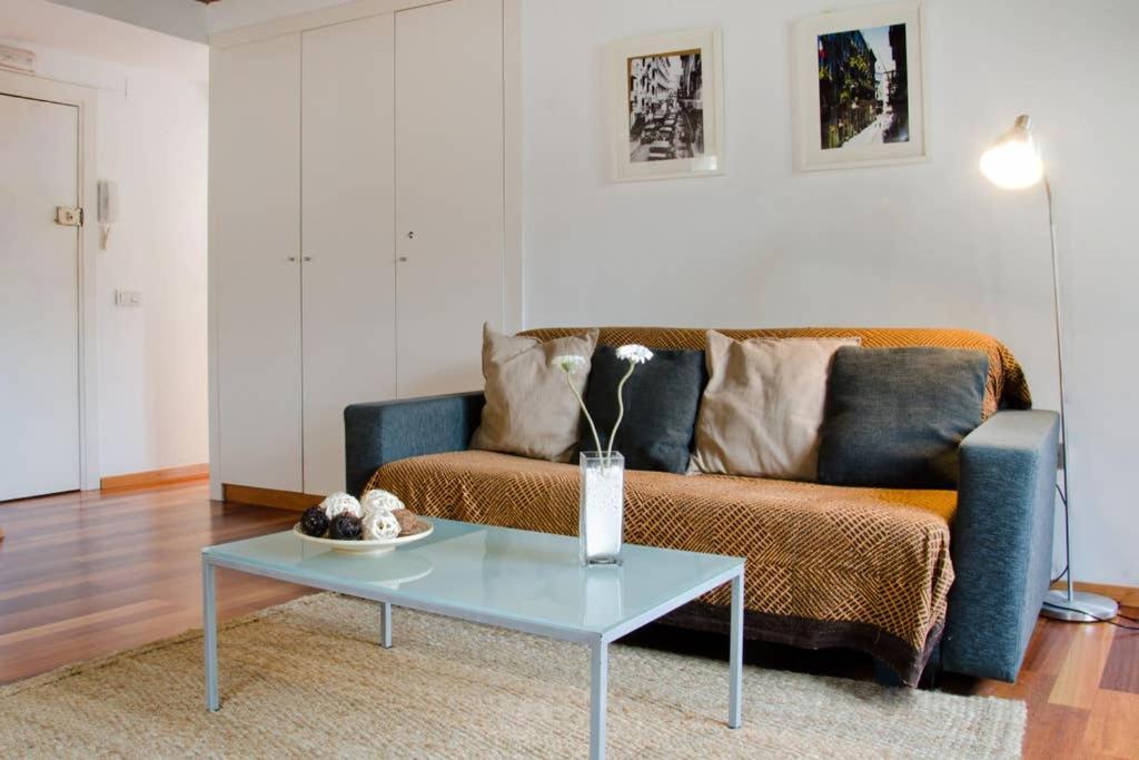 Ripoll Apartments バルセロナ エクステリア 写真